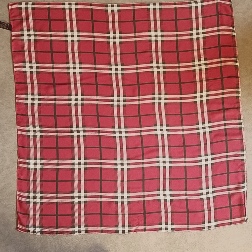 Tie Rack Scarf